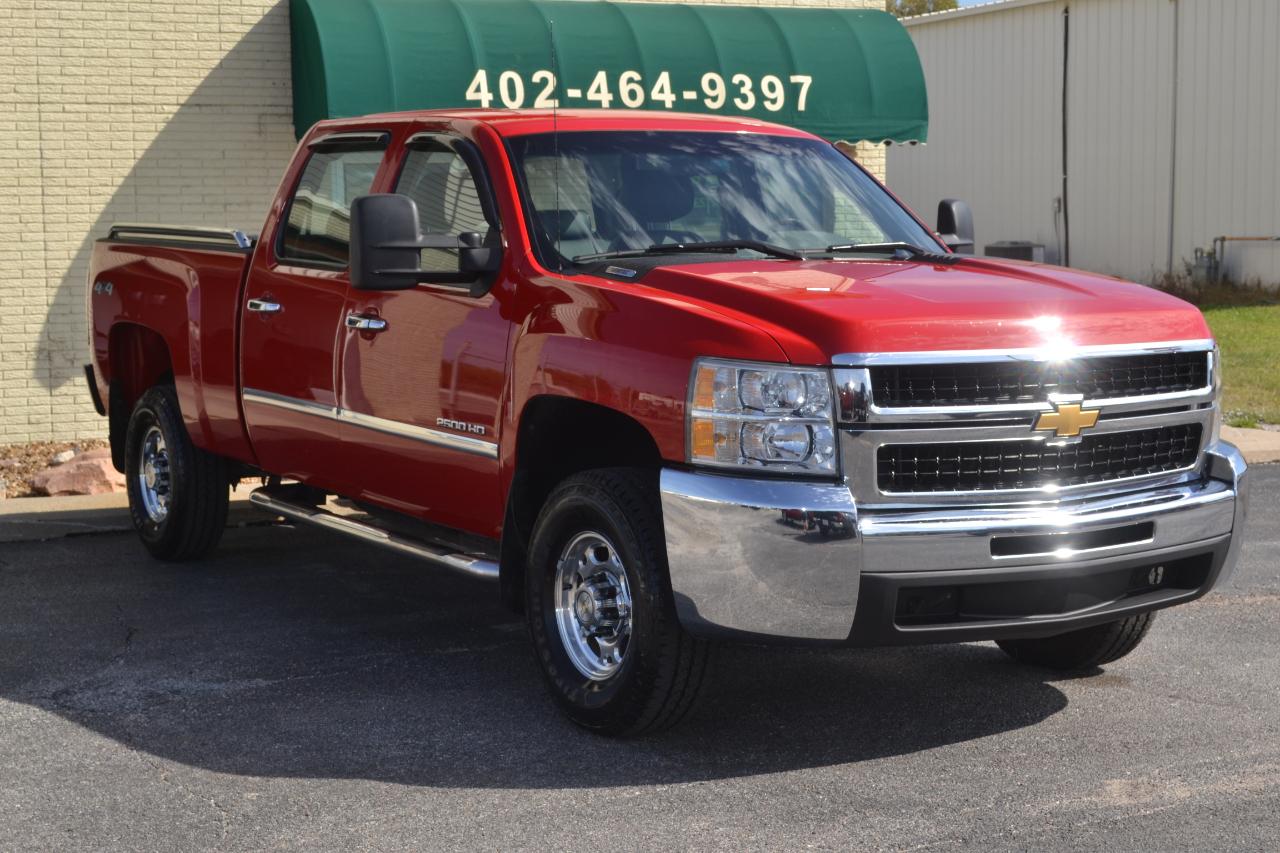 Chevrolet Silverado 2500HD Work Truck Crew Cab 4WD 2010