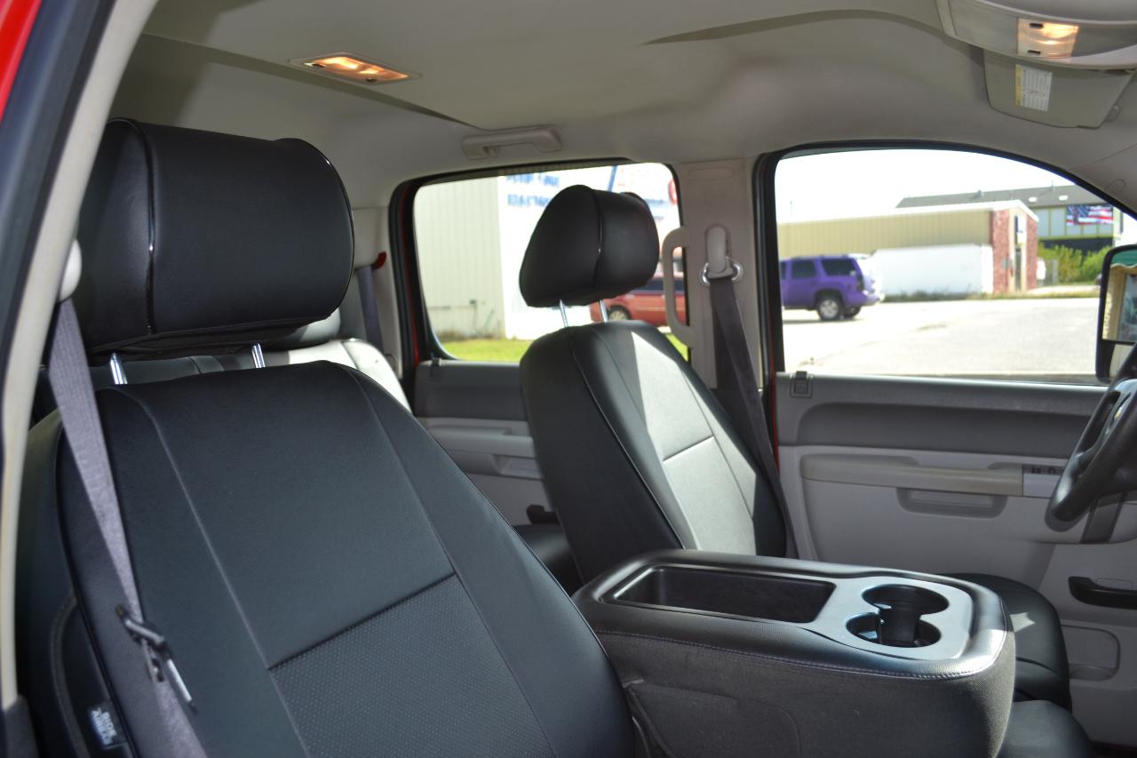 Chevrolet Silverado 2500HD Work Truck Crew Cab 4WD 2010