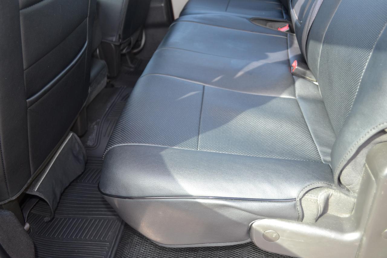Chevrolet Silverado 2500HD Work Truck Crew Cab 4WD 2010