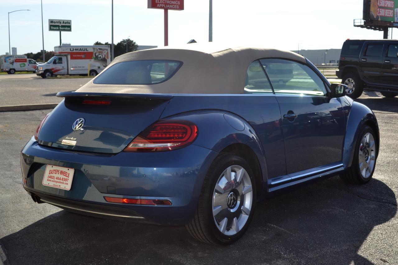 Volkswagen Beetle 2.0T SE Convertible 2018