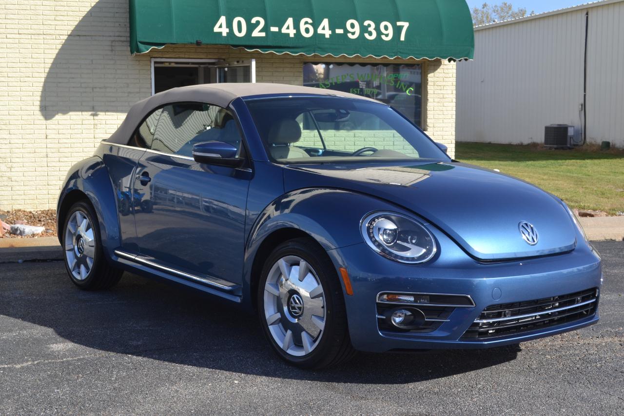 Volkswagen Beetle 2.0T SE Convertible 2018