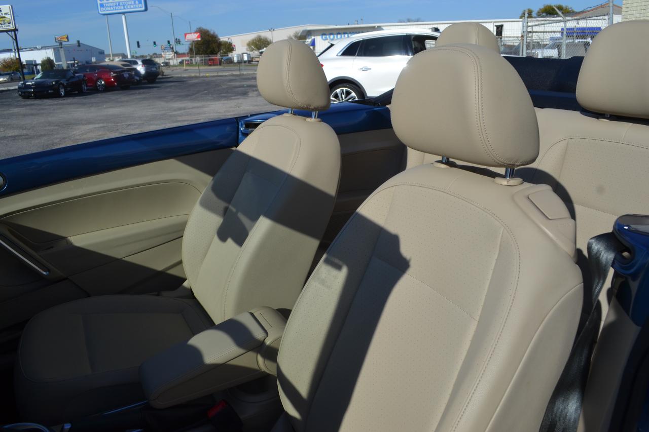 Volkswagen Beetle 2.0T SE Convertible 2018