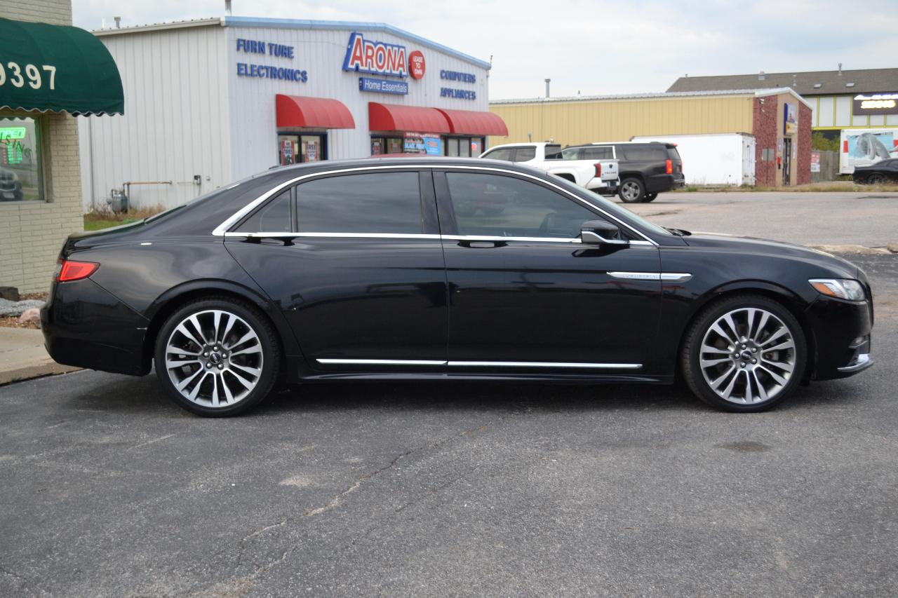 Lincoln Continental Reserve AWD 2017