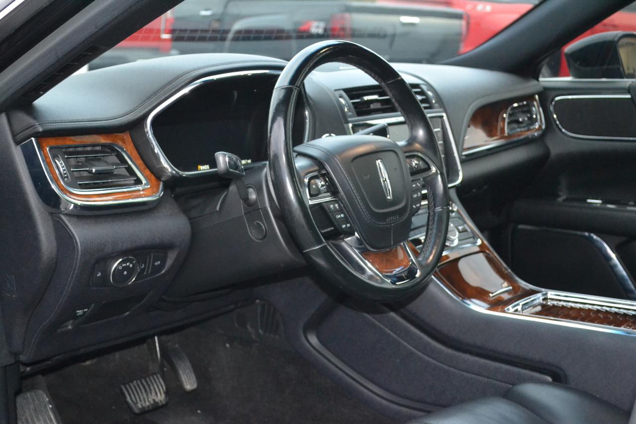 Lincoln Continental Reserve AWD 2017
