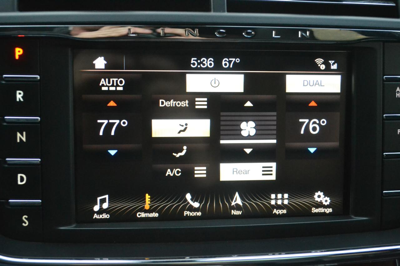 Lincoln Continental Reserve AWD 2017