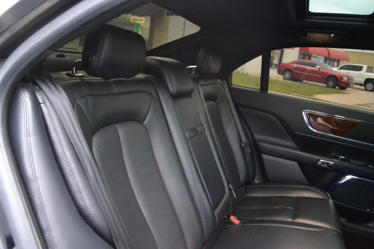 Lincoln Continental Reserve AWD 2017