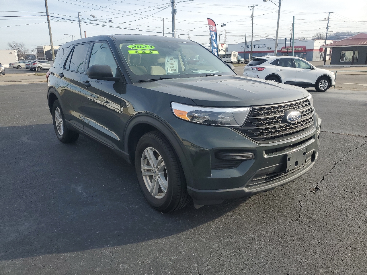 Ford Explorer Base AWD 2023