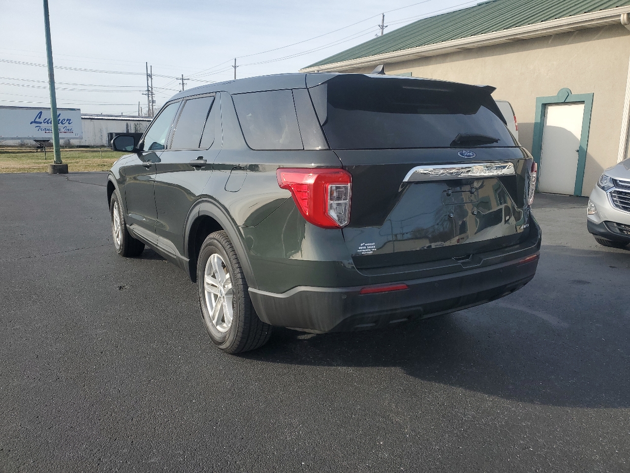 Ford Explorer Base AWD 2023