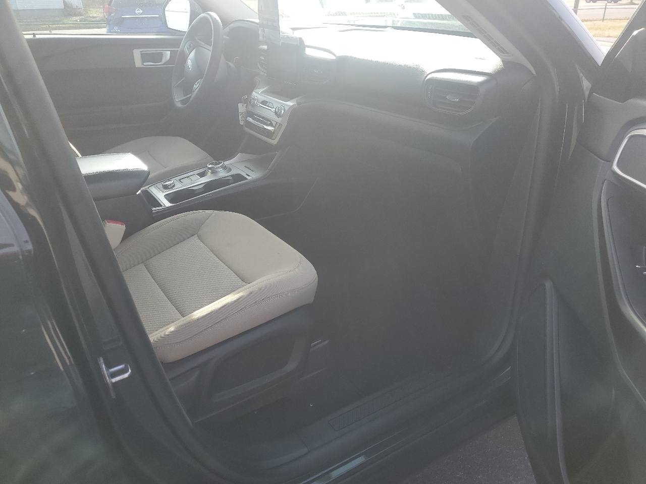 Ford Explorer Base AWD 2023