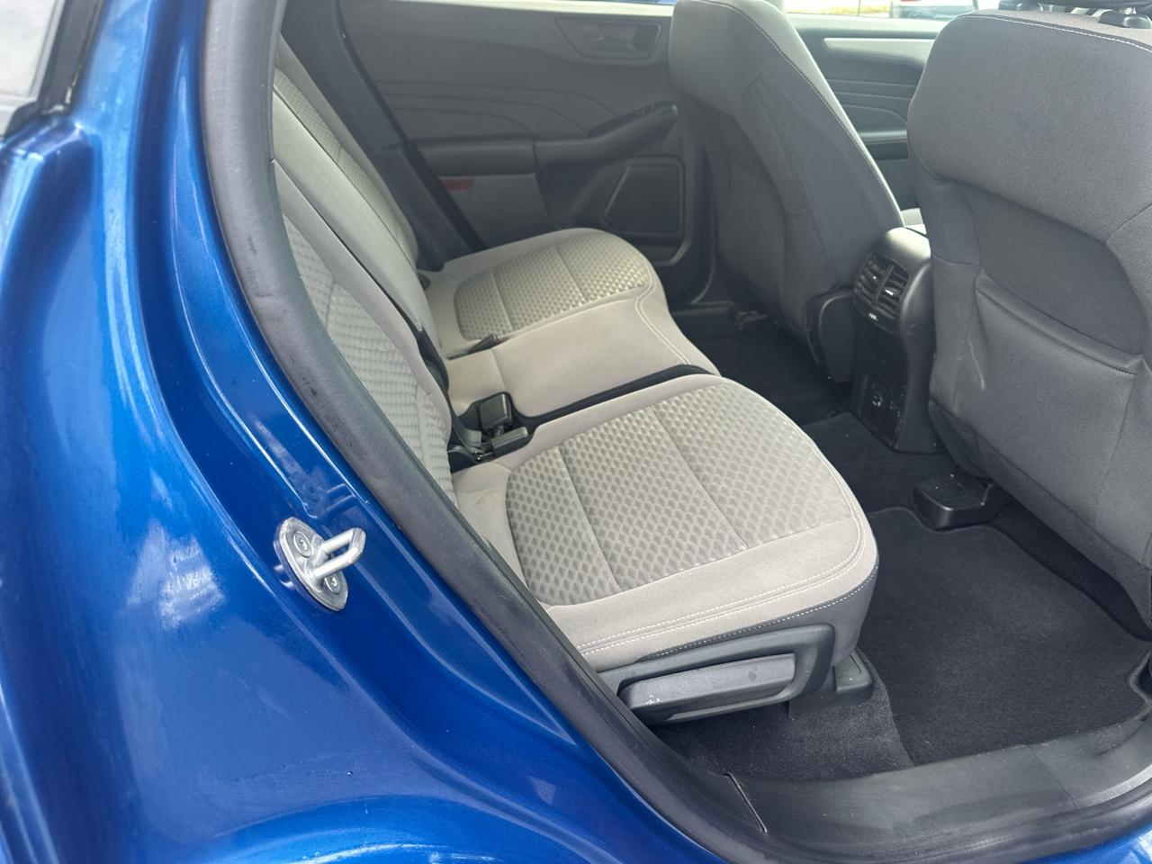 Ford Escape Hybrid SE AWD 2022