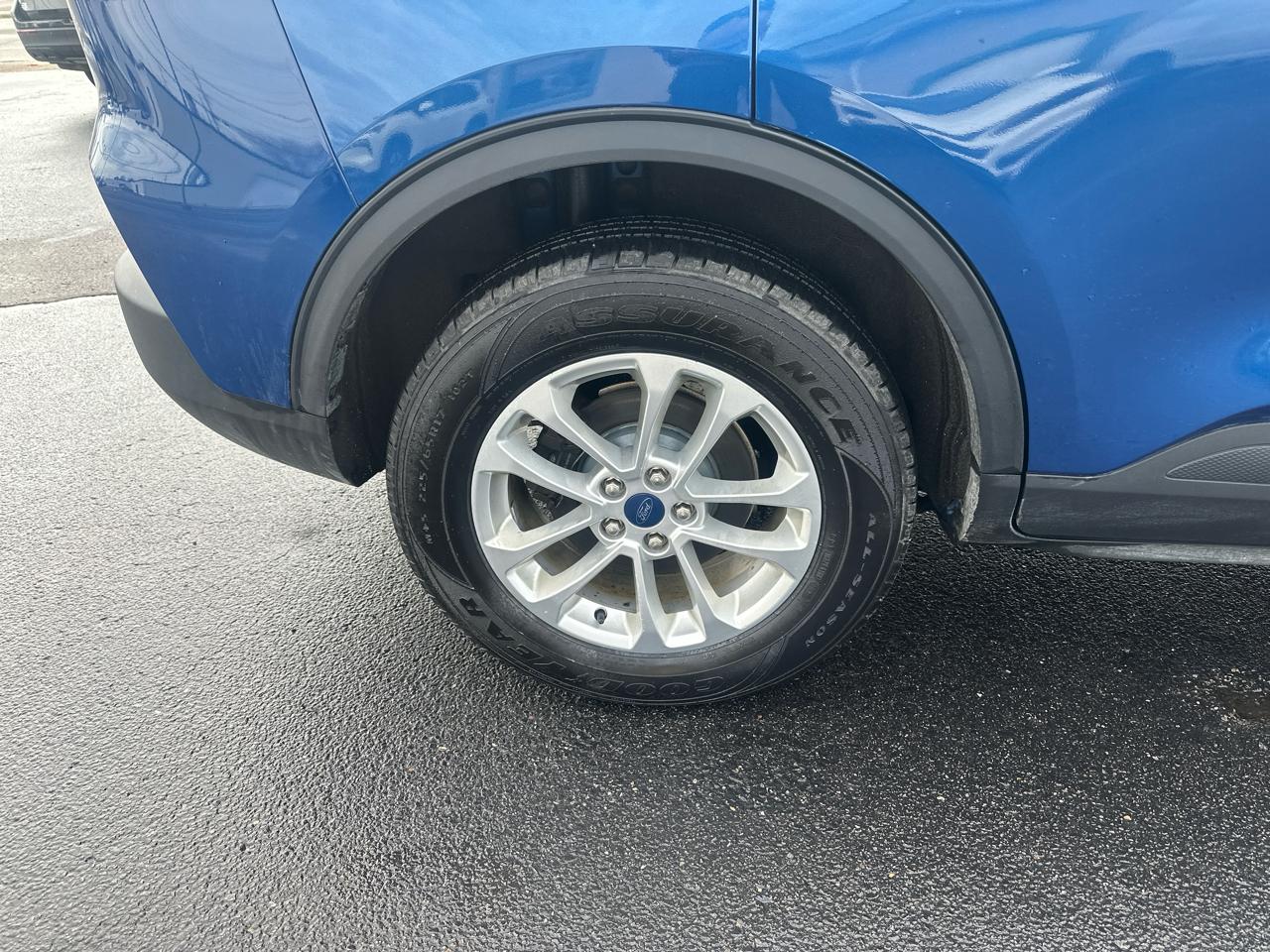 Ford Escape Hybrid SE AWD 2022