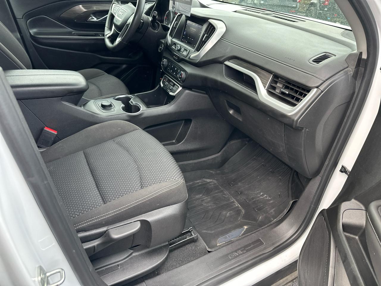 GMC Terrain SLE 2023