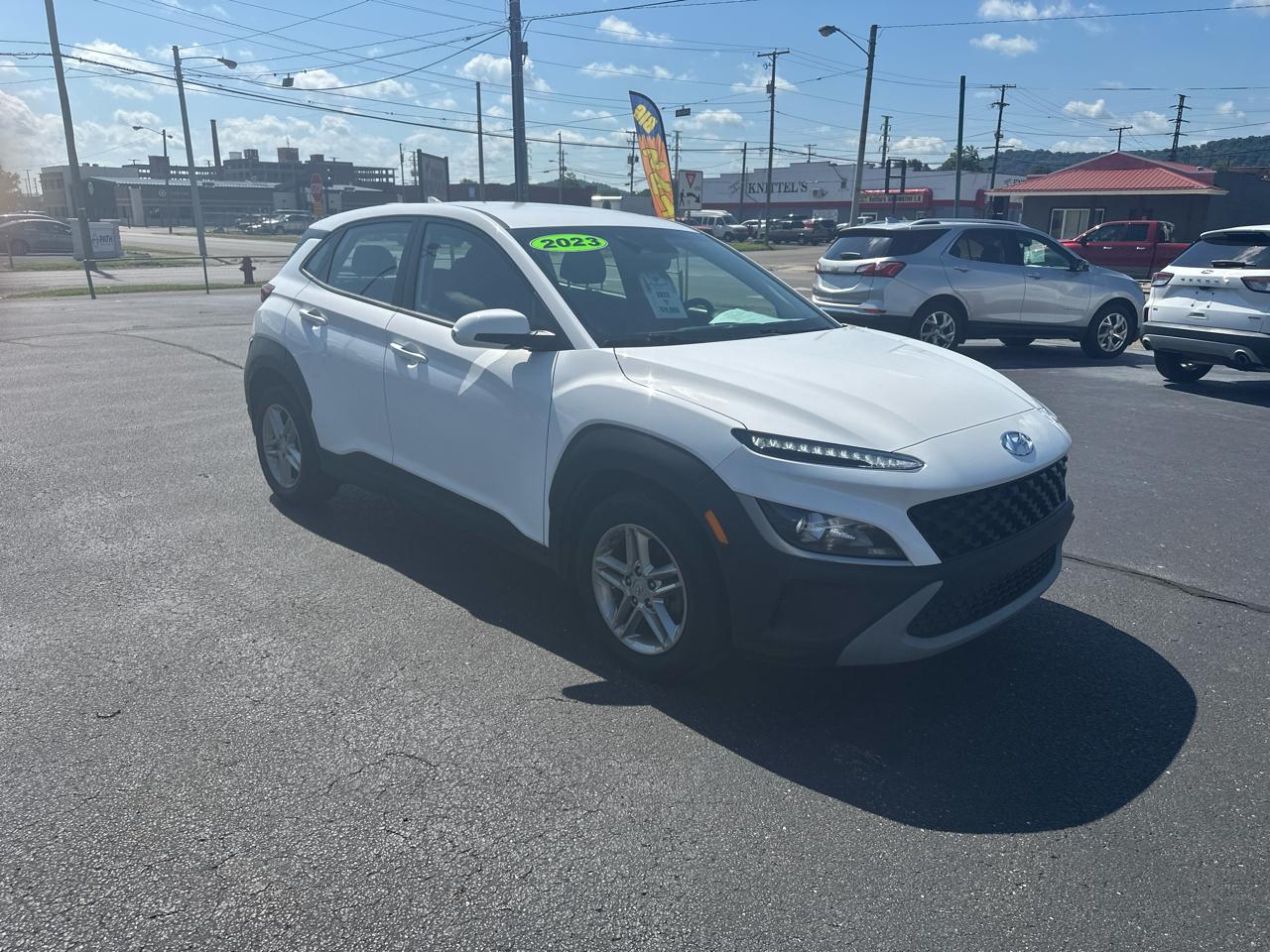 Hyundai Kona SE 2023