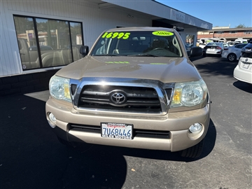 2006 Toyota Tacoma Double 141" PreRunner Auto (Natl)