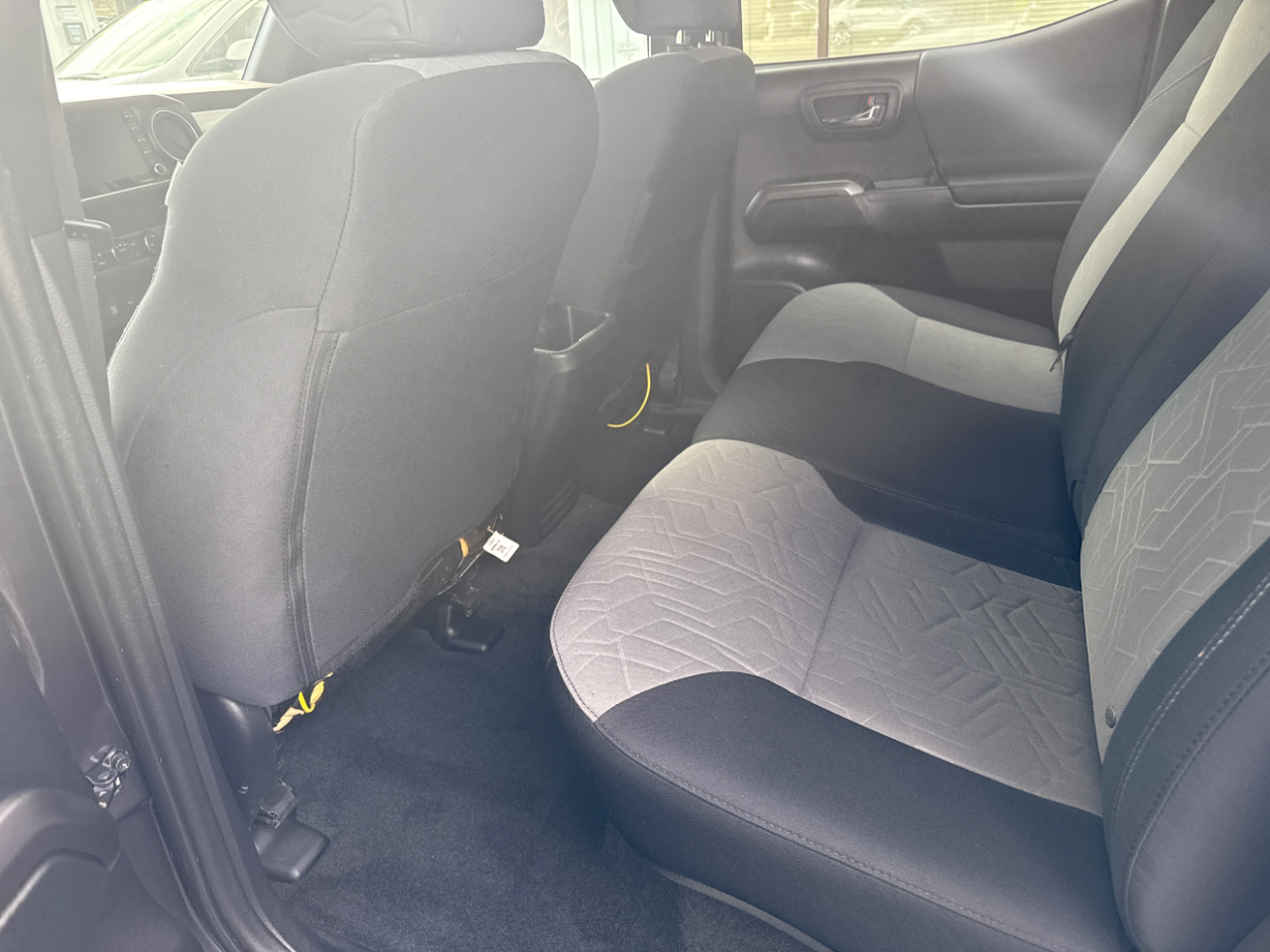 Toyota Tacoma 4WD TRD Off Road Double Cab 5' Bed V6 MT (Natl) 2022