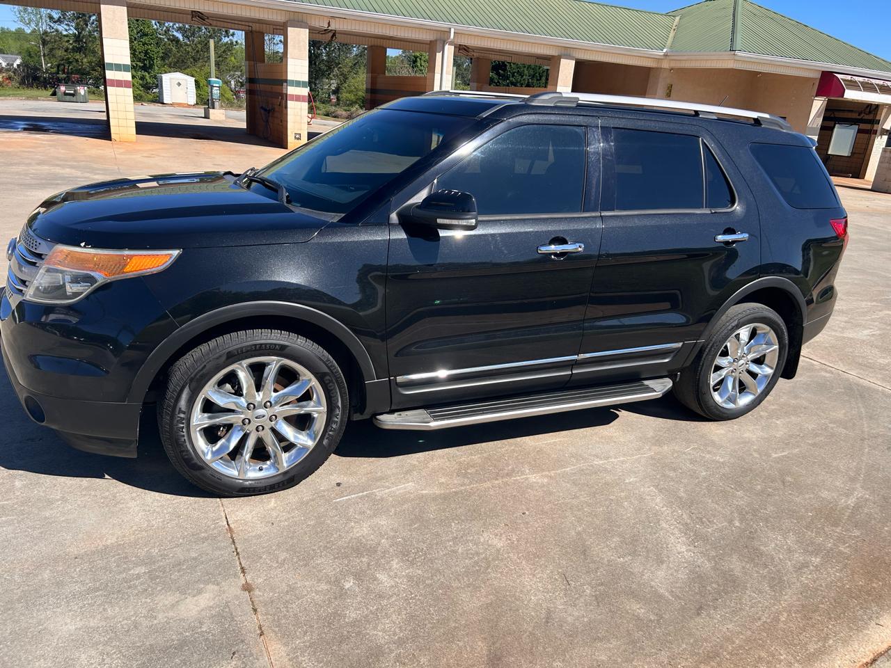 2014 Ford Explorer 4WD 4dr XLT