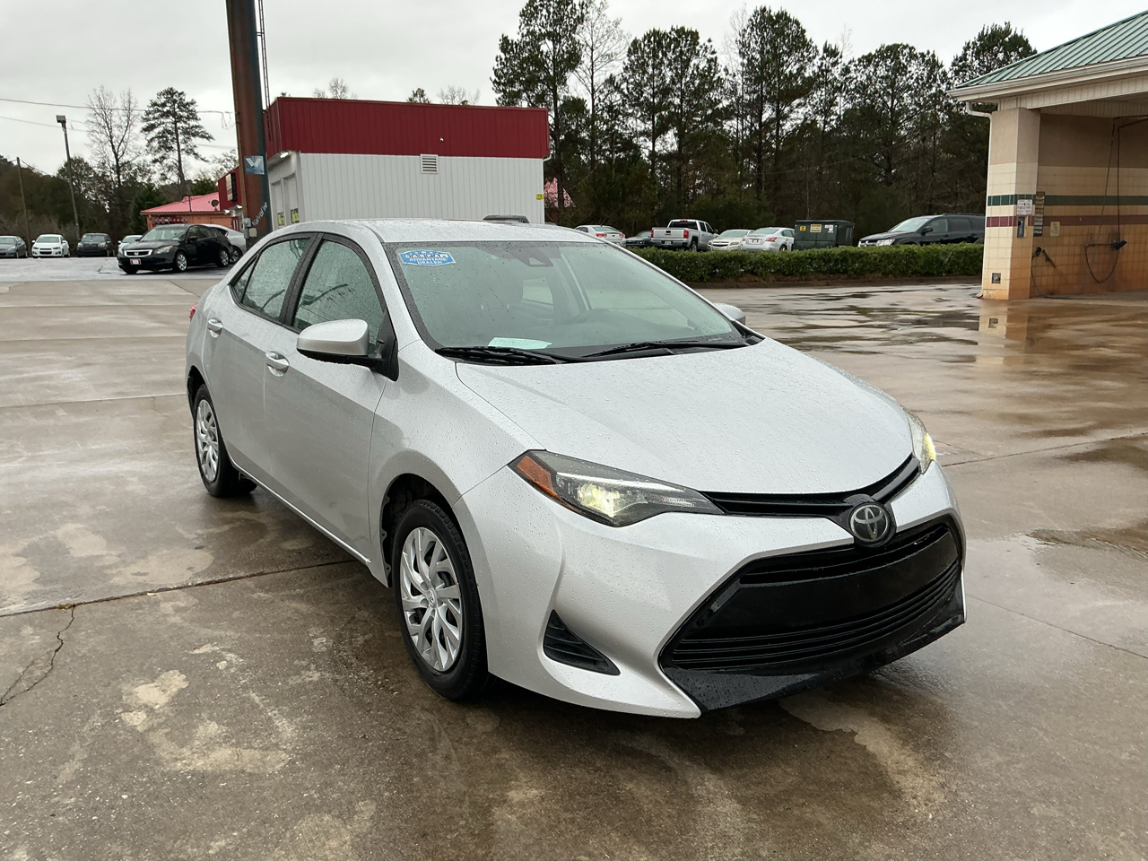 2019 Toyota Corolla XLE XSE photo 2