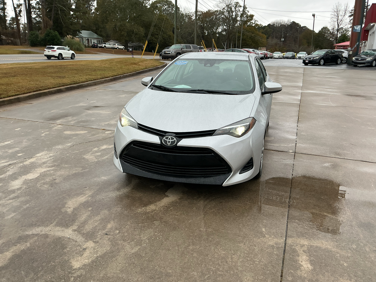 2019 Toyota Corolla XLE XSE photo 4