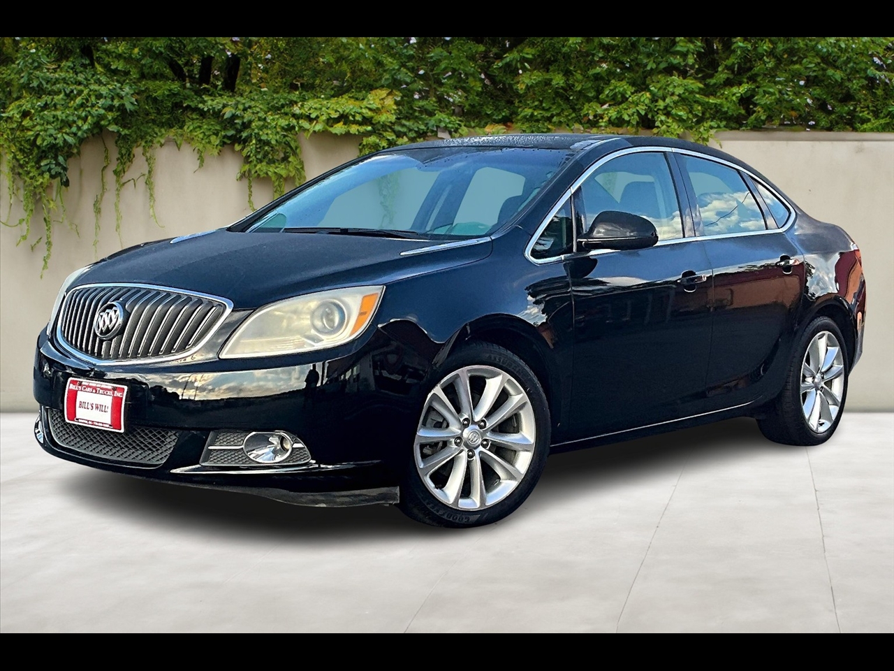 Buick Verano 4dr Sdn Leather Group 2012
