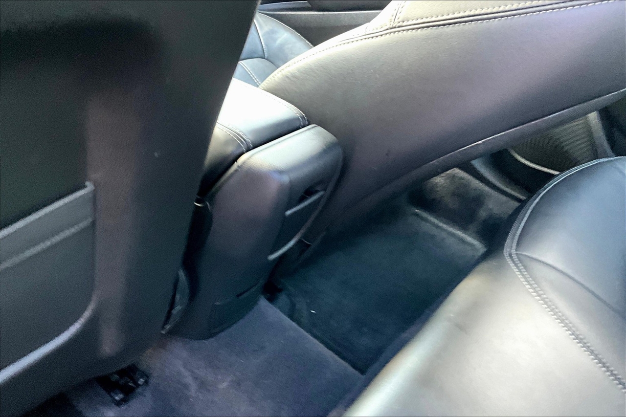 Buick Verano 4dr Sdn Leather Group 2012