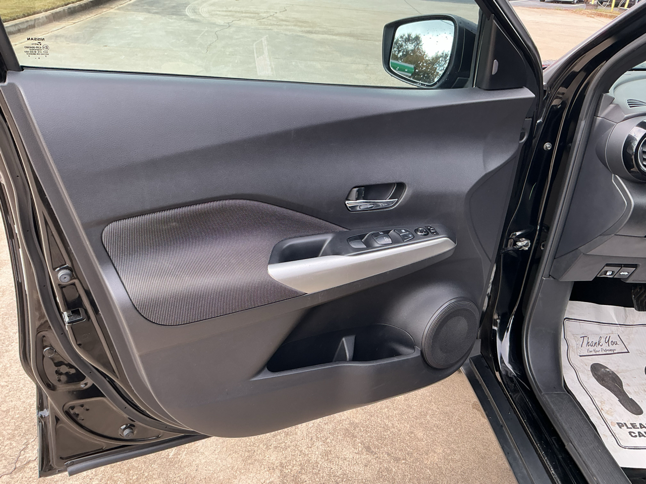 Nissan Kicks SV FWD 2020