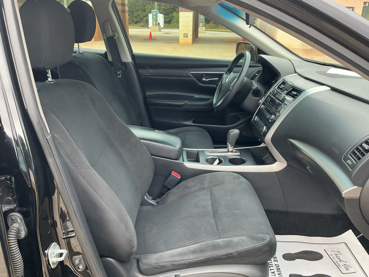 Nissan Altima 4dr Sdn I4 2.5 S 2015