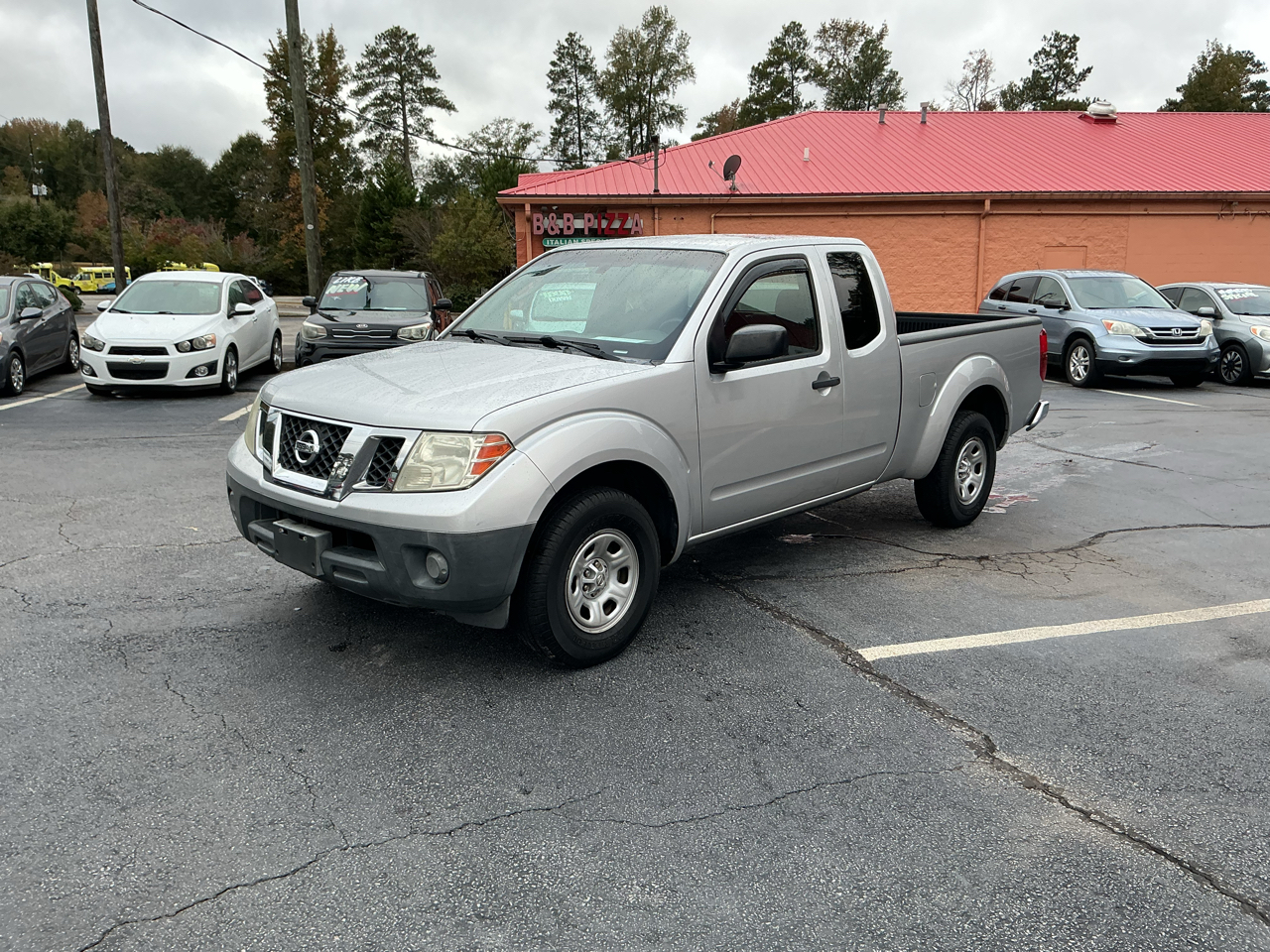 Nissan Frontier 2WD King Cab I4 Manual XE 2010