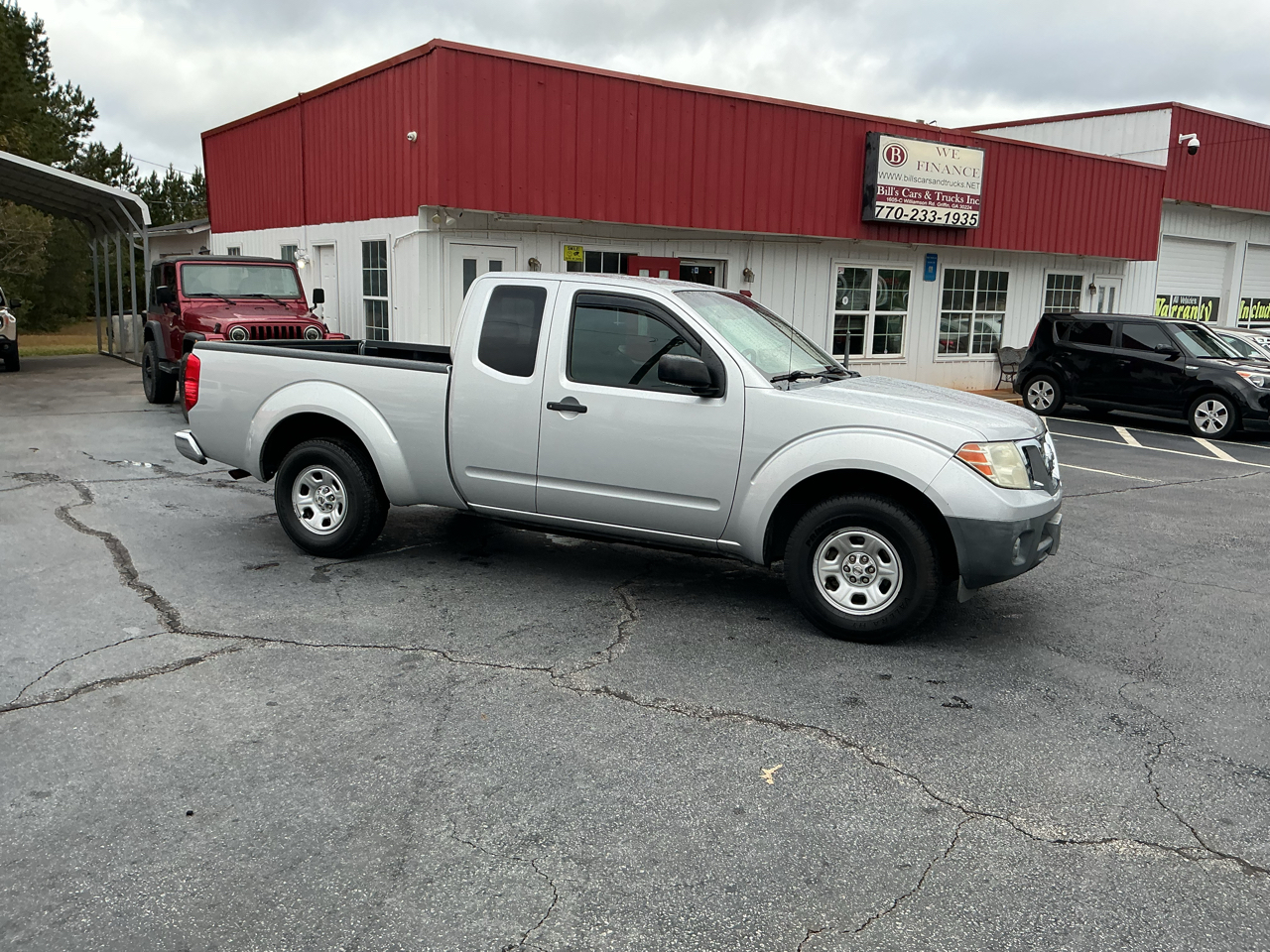 Nissan Frontier 2WD King Cab I4 Manual XE 2010