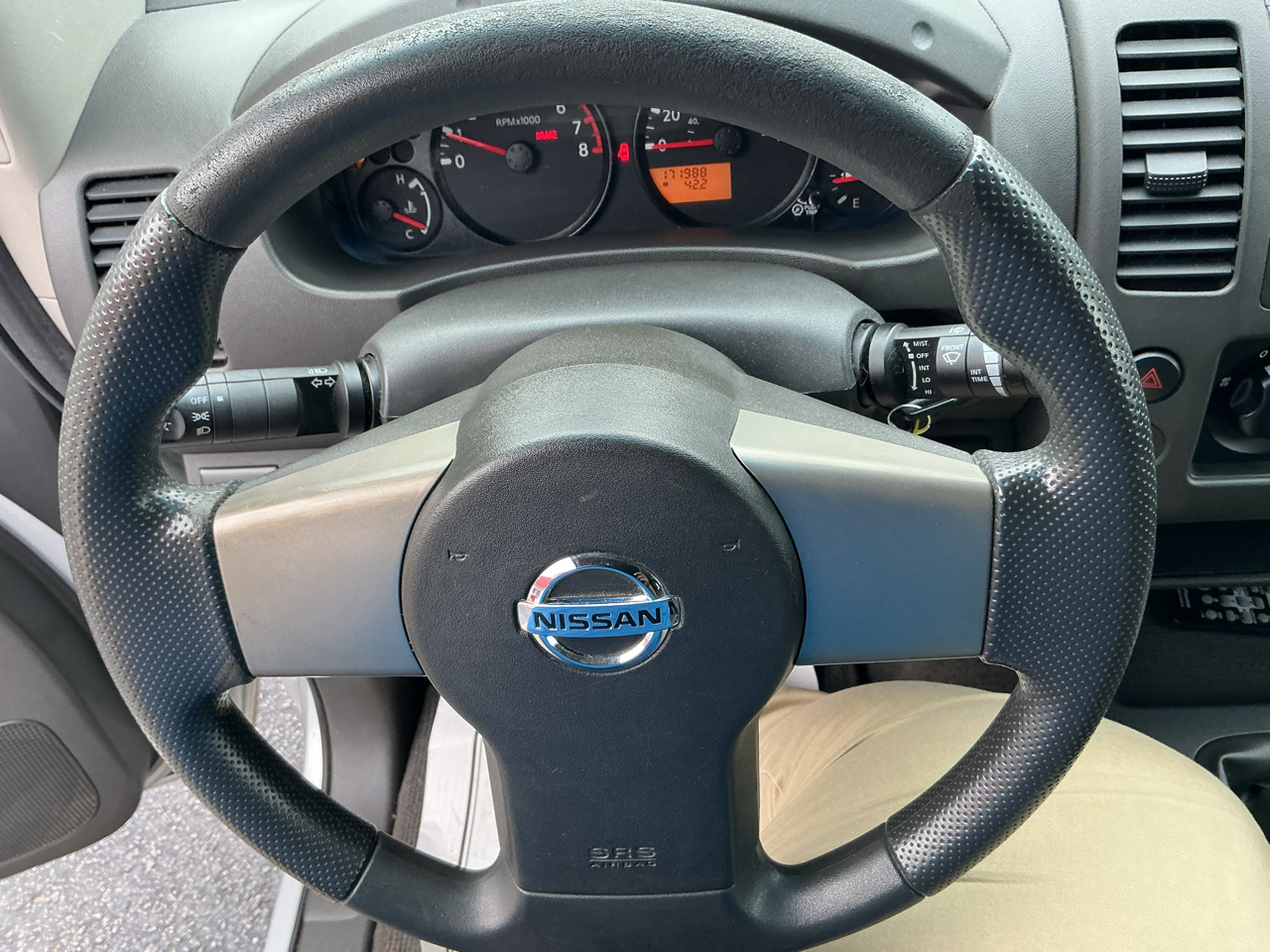 Nissan Frontier 2WD King Cab I4 Manual XE 2010