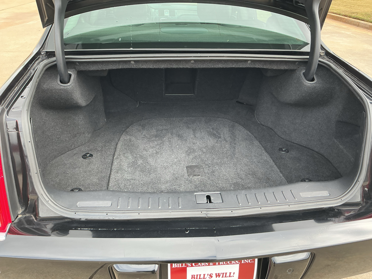 Cadillac DTS 4dr Sdn w/1SC 2010