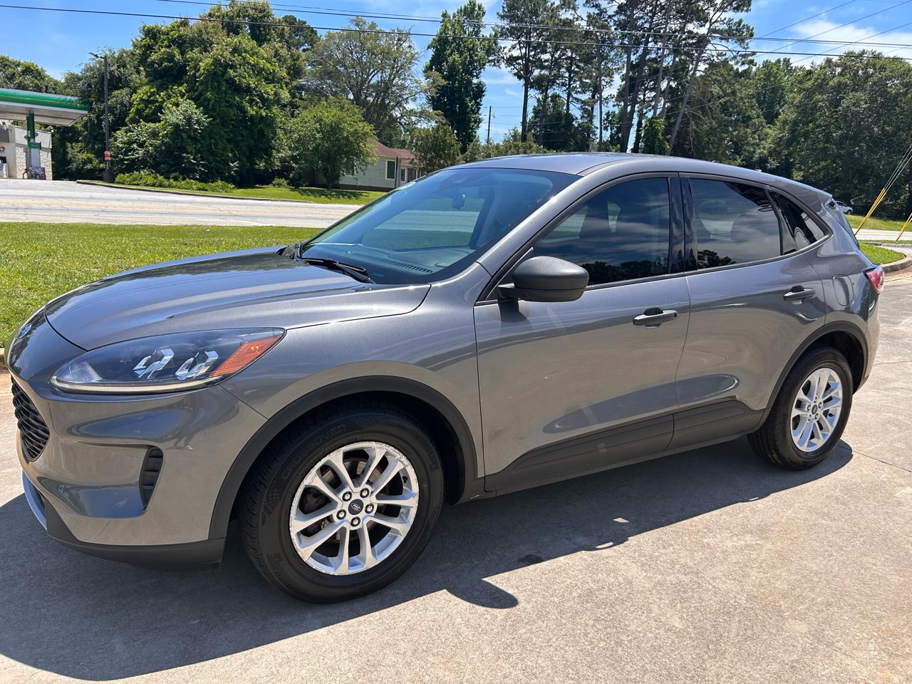 2022 Ford Escape S FWD