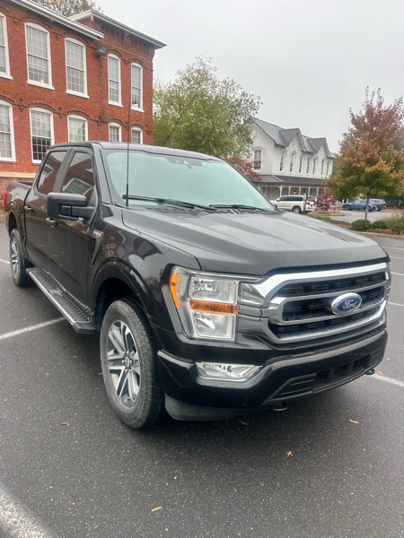 Ford F-150 4WD SuperCrew 157" XLT 2022 Ford F-150 4WD SuperCrew 157" XLT 2022