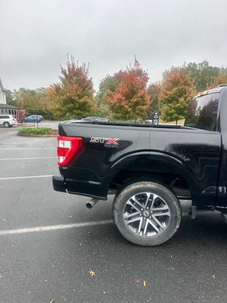 Ford F-150 4WD SuperCrew 157" XLT 2022 Ford F-150 4WD SuperCrew 157" XLT 2022