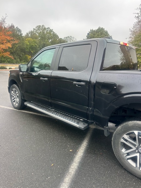 Ford F-150 4WD SuperCrew 157" XLT 2022 Ford F-150 4WD SuperCrew 157" XLT 2022