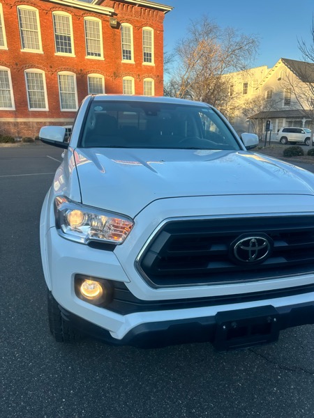 Toyota Tacoma 2WD Double Cab LB V6 AT SR5 (Natl) 2023