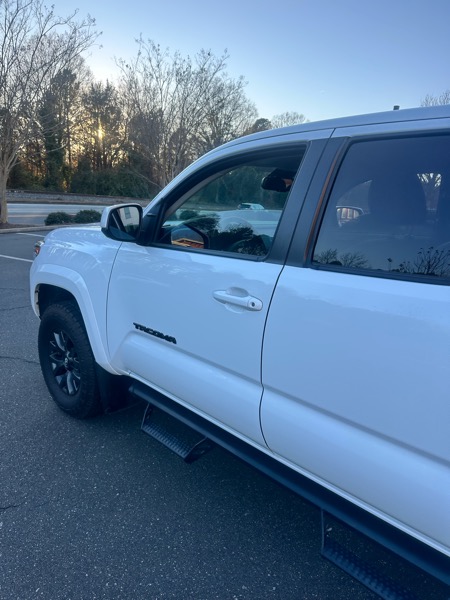 Toyota Tacoma 2WD Double Cab LB V6 AT SR5 (Natl) 2023