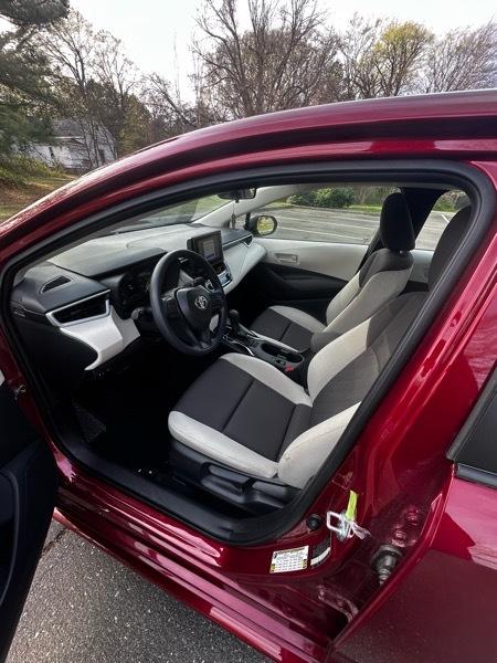 Toyota Corolla LE 2025