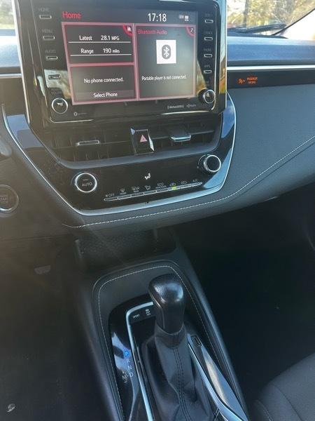 Toyota Corolla SE Hatchback CVT 2022