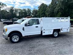 2017 Ford F-350 SD  2017 Ford F-350 SD
