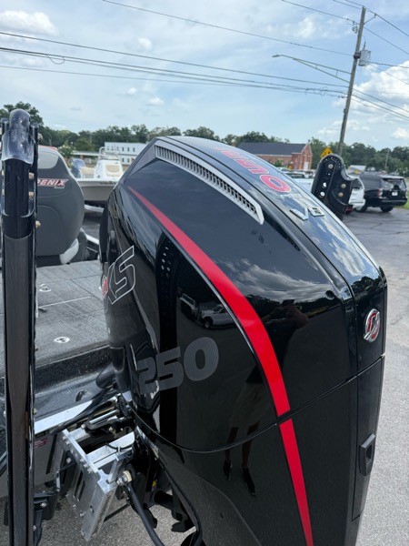 Phoenix Boats 920 ProXP  2018 Phoenix Boats 920 ProXP  2018