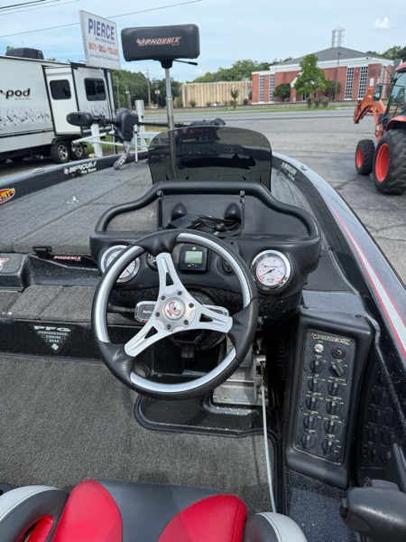 Phoenix Boats 920 ProXP  2018 Phoenix Boats 920 ProXP  2018