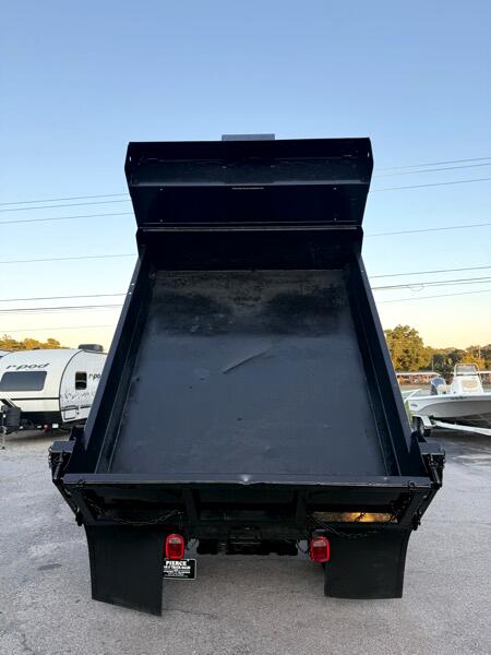 Ford F-550 Crew Cab DRW 2WD 2011 Ford F-550 Crew Cab DRW 2WD 2011