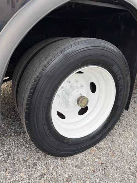 Ford F-550 Regular Cab DRW 2WD 2015