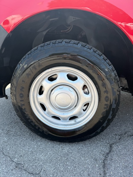 Ford F-150 XL Reg. Cab 2WD 2011 Ford F-150 XL Reg. Cab 2WD 2011