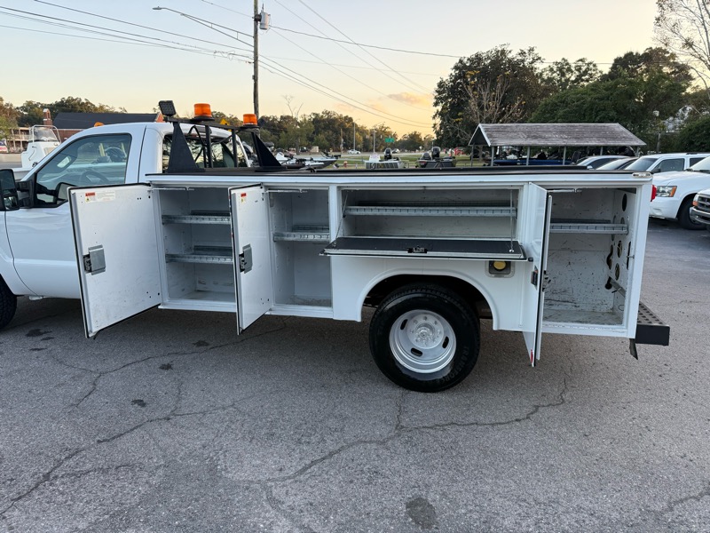 Ford F-350 SD XL Reg. Cab 2WD 2016 Ford F-350 SD XL Reg. Cab 2WD 2016