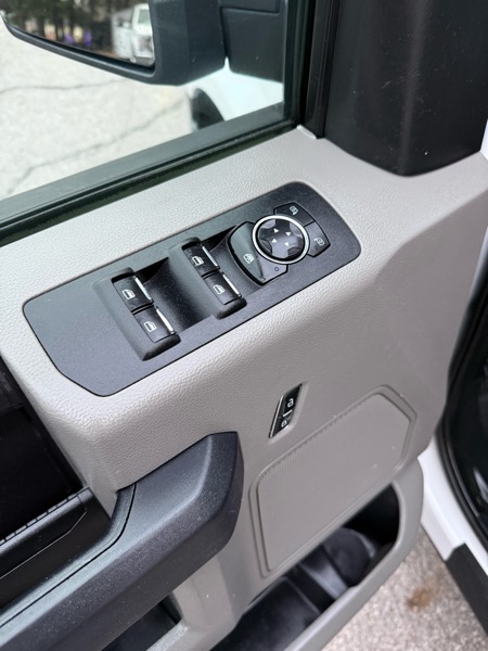 Ford F-150 XL SuperCab 2WD 2019