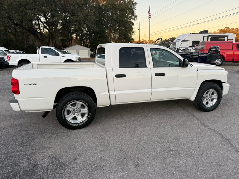 Dodge Dakota Bighorn Crew Cab 4WD 2009