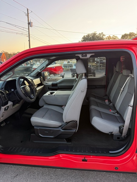 Ford F-150 XL SuperCab 2WD 2020