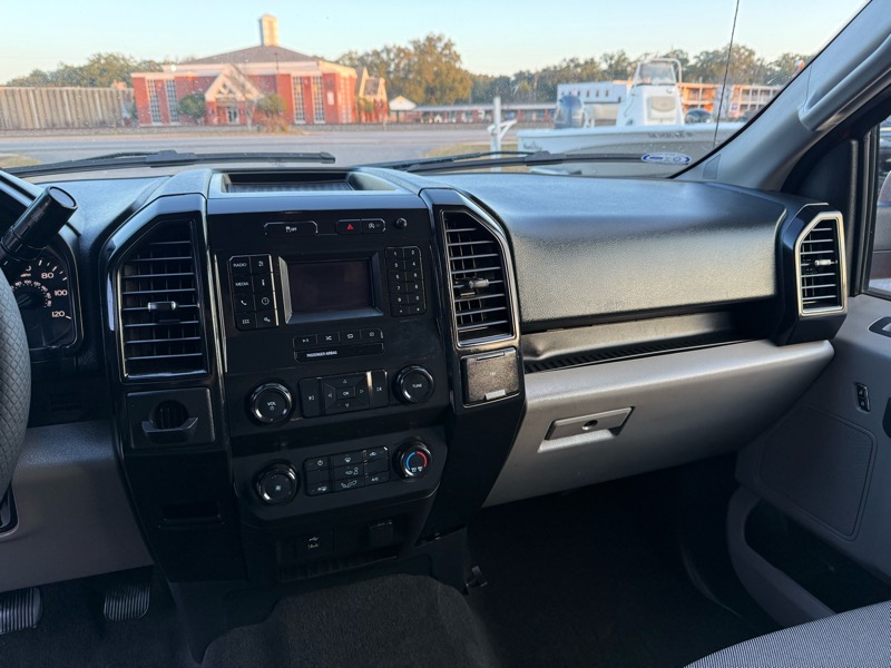 Ford F-150 XL SuperCab 2WD 2020