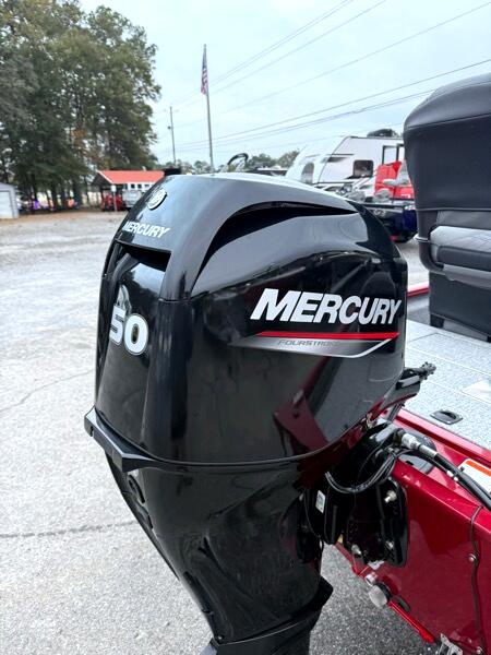 Bass Tracker Pro 170  2023